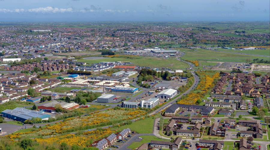 Melhores ofertas de aluguel de carros em Newtownards